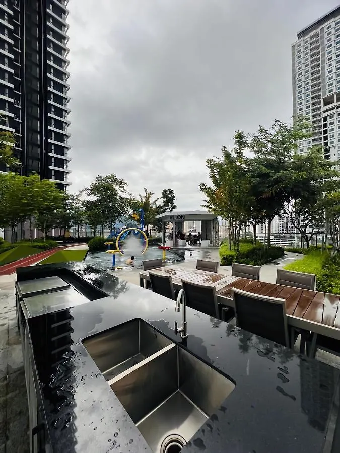 Urban Suites L 7Pax 3R2B A L Cityview L Georgetown Jelutong Apartment